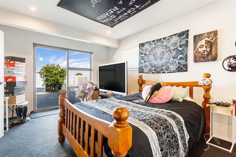 Photo of property in 66 Maire Road, Orewa, 0931