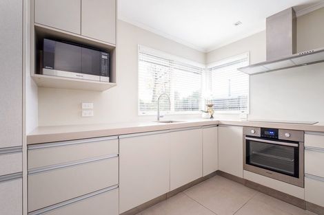 Photo of property in 2/77a Hinau Street, Riccarton, Christchurch, 8041