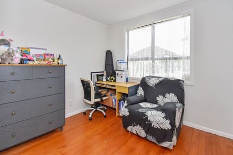 Photo of property in 25 Friesian Drive, Mangere, Auckland, 2022