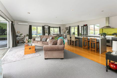 Photo of property in 180a Tikokino Road, Waipawa, 4273