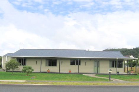 Photo of property in 160 Mayfair Avenue, Whangamata, 3620