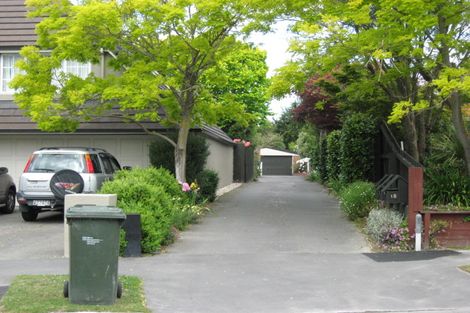 Photo of property in 16 Glenburn Place, Avonhead, Christchurch, 8042