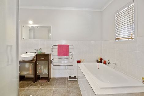 Photo of property in 2b Sanctuary Cove, Pauanui, Hikuai, 3579