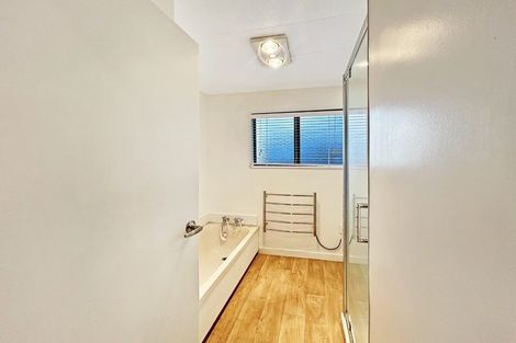 Photo of property in 52a Benmore Avenue, Cloverlea, Palmerston North, 4412