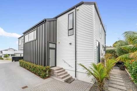Photo of property in 5/73a The Parade, Bucklands Beach, Auckland, 2012