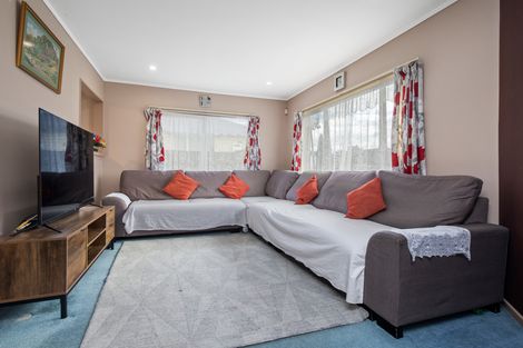 Photo of property in 22 Margarita Rise, Pukekohe, 2120