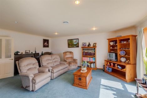 Photo of property in 50 Mounter Avenue, Northwood, Christchurch, 8051
