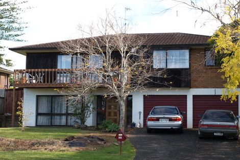 Photo of property in 21 Northpark Avenue, Northpark, Auckland, 2013
