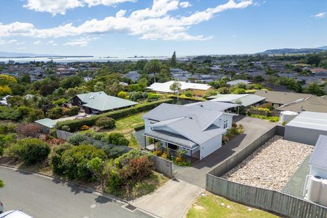 Photo of property in 15 Highfield Grove, Richmond, 7020