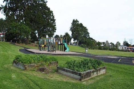 Photo of property in 1/42 Starforth Place, Henderson, Auckland, 0612