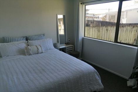 Photo of property in 18a Fairs Road, Milson, Palmerston North, 4414
