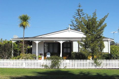 Photo of property in 12 Dundas Street, Whitianga, 3510