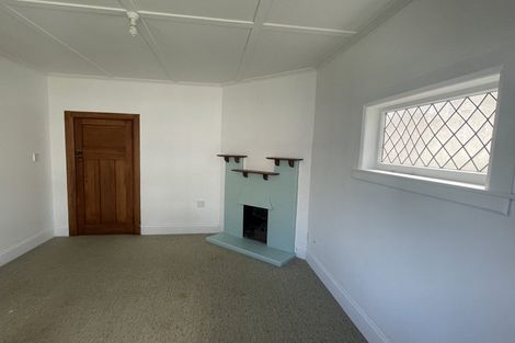 Photo of property in 354 The Parade, Island Bay, Wellington, 6023