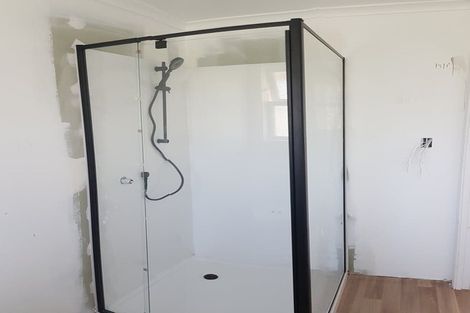 Photo of property in 31 Clifford Road, Johnsonville, Wellington, 6037