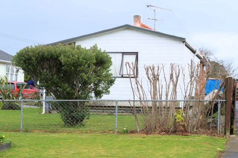 Photo of property in 25 Forbes Road, Favona, Auckland, 2024