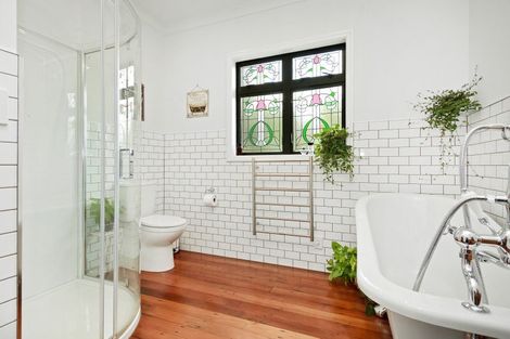 Photo of property in 339a Main Road North, Brown Owl, Upper Hutt, 5018