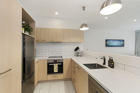 Photo of property in 15/7u Handyside Street, Tawa, Wellington, 5028
