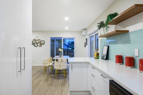 Photo of property in 3/42 Pomaria Road, Henderson, Auckland, 0610