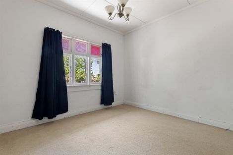 Photo of property in 20 Seabrook Avenue, New Lynn, Auckland, 0600