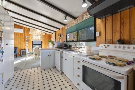 Photo of property in 48 Harvey Street, Waipahihi, Taupo, 3330