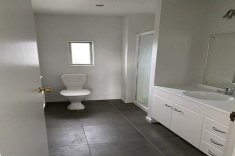 Photo of property in 49 Parade Court, Addington, Christchurch, 8024