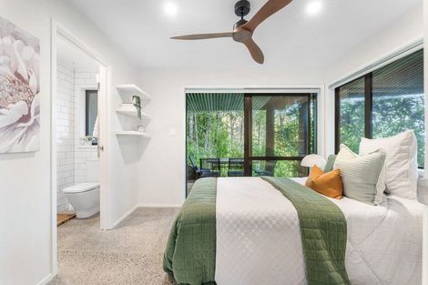 Photo of property in 339 Ridge Road, Paremoremo, Albany, 0793