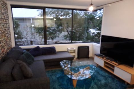 Photo of property in 2f2 Oriental Terrace, Mount Victoria, Wellington, 6011