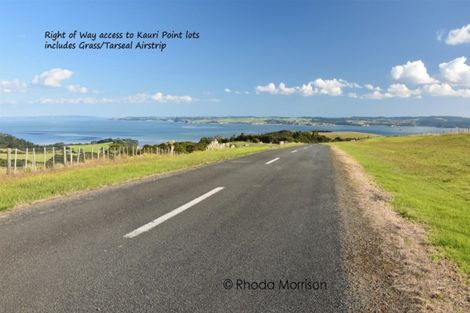 Photo of property in 1 Te Wairoa Lane, Tinopai, Matakohe, 0593