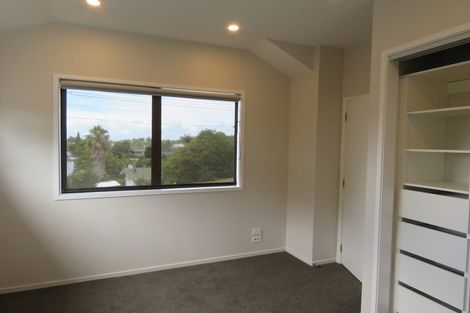 Photo of property in 191a Golf Road, Titirangi, Auckland, 0604