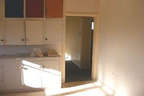 Photo of property in 63 Golf Road, New Lynn, Auckland, 0600