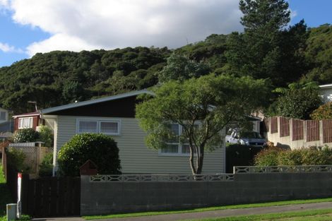 Photo of property in 13 Matariki Grove, Wainuiomata, Lower Hutt, 5014