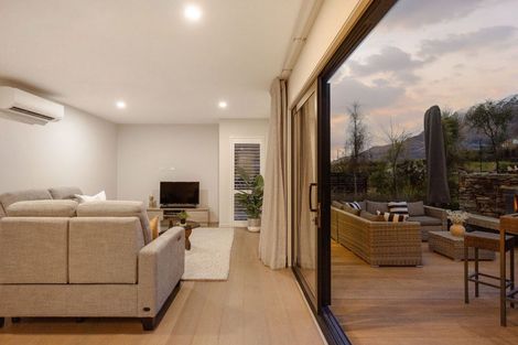 Photo of property in 11 Mulholland Drive, Jacks Point, 9371