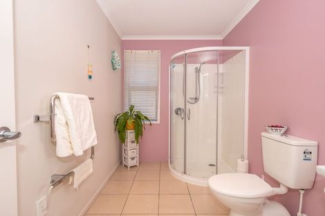 Photo of property in 146c Romilly Street, Westport, 7825