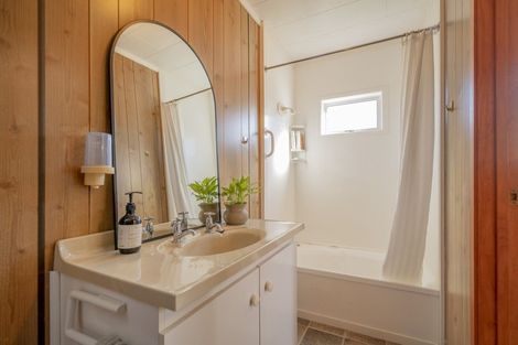 Photo of property in 52 Captain Cook Road, Cooks Beach, Whitianga, 3591