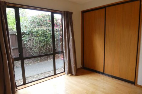 Photo of property in 5 Dorfold Mews, Avonhead, Christchurch, 8042