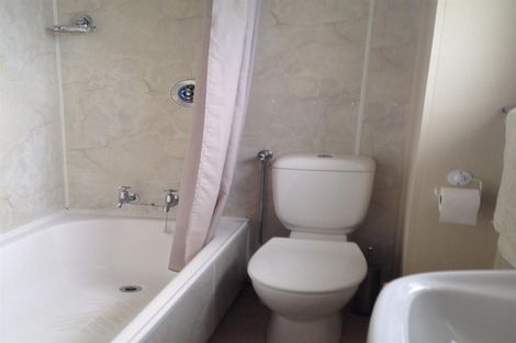 Photo of property in 72a Arimu Road, Papakura, 2110