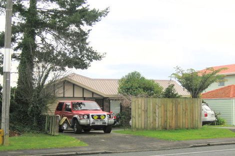 Photo of property in 104a Tuhikaramea Road, Dinsdale, Hamilton, 3204