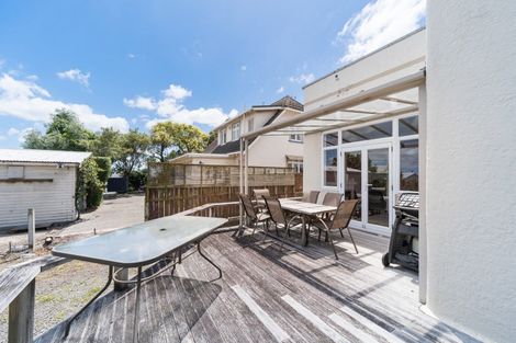 Photo of property in 8 Russell Street, Palmerston North, 4414