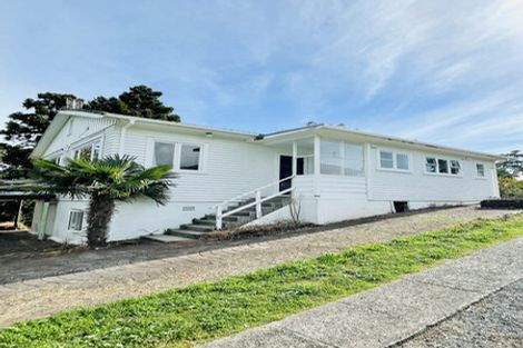 Photo of property in 57 Savoy Road, Glen Eden, Auckland, 0602