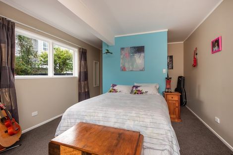 Photo of property in 52 Oriel Avenue, Tawa, Wellington, 5028