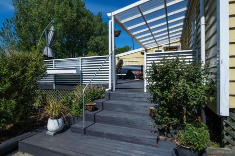 Photo of property in 5 Painstown Road, Waimate, 7978