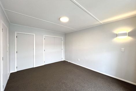 Photo of property in 11a Oswald Crescent, Paparangi, Wellington, 6037