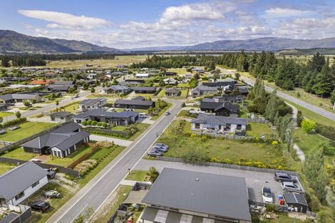 Photo of property in 4 Francis Lane, Lake Hawea, 9382
