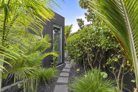 Photo of property in 1a Maleme Avenue, Belmont, Auckland, 0622