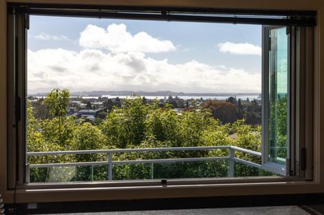 Photo of property in 31a Brookfield Terrace, Brookfield, Tauranga, 3110