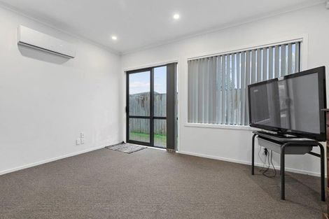Photo of property in 2u5 Rosalind Street, Deanwell, Hamilton, 3206