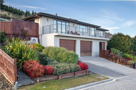 Photo of property in 44 Shields Street, Clyde, 9330