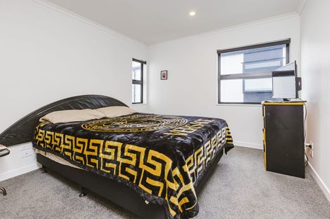 Photo of property in 304/26 Shortfin Place, Flat Bush, Auckland, 2019