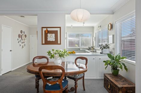 Photo of property in 2/6 Manuka Street, Orewa, 0931