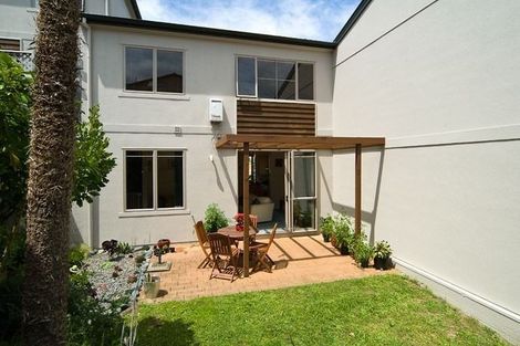 Photo of property in 1/6 Nimstedt Avenue, Oteha, Auckland, 0632
